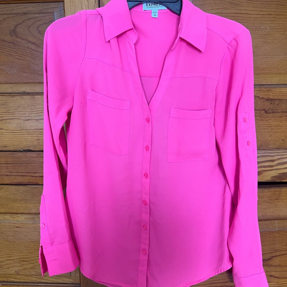 Very cute express shirt